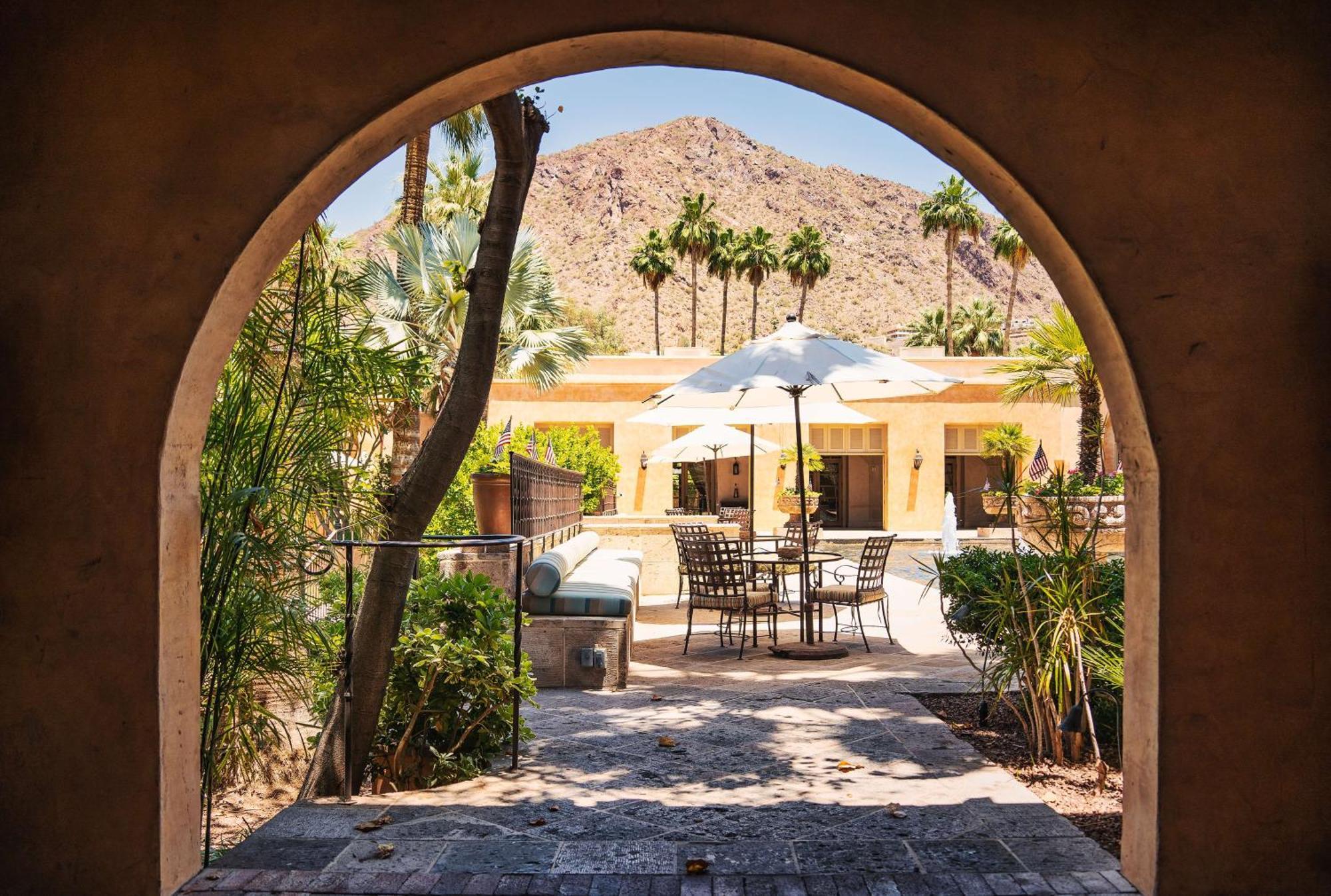 פיניקס Royal Palms Resort And Spa, Part Of Hyatt מראה חיצוני תמונה